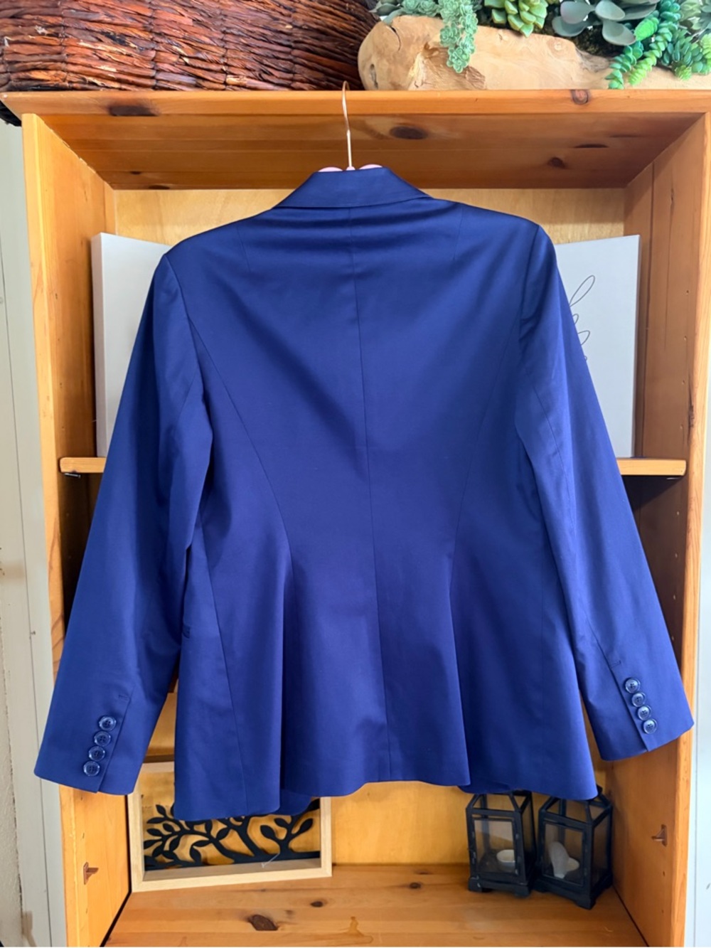 Talbots Business Chic Blue Blazer Size 4 Minimalist Everyday wear - Picture 2 of 6